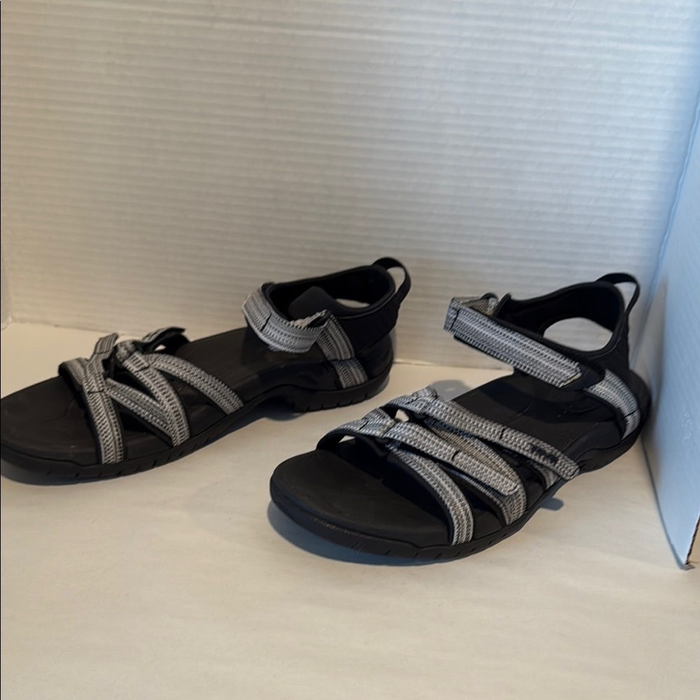 Teva Black and Gray-hiking Sandals. Size 11 - Picture 6 of 7